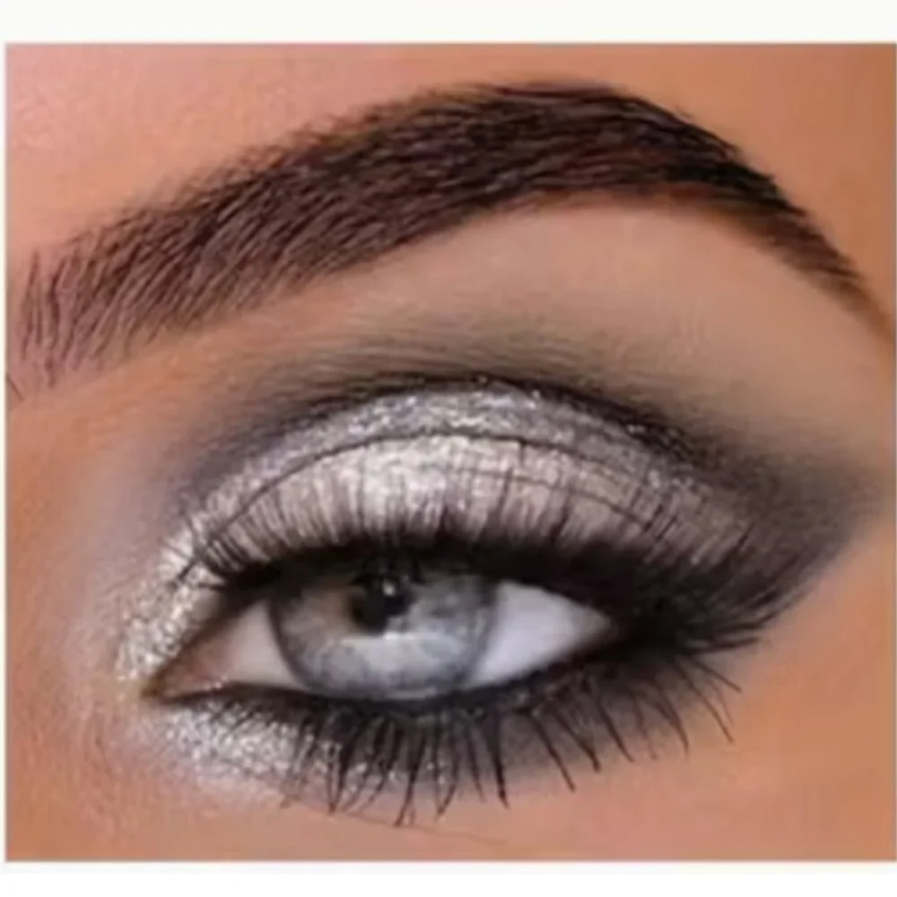 Glitter Highlights Eyeshadow